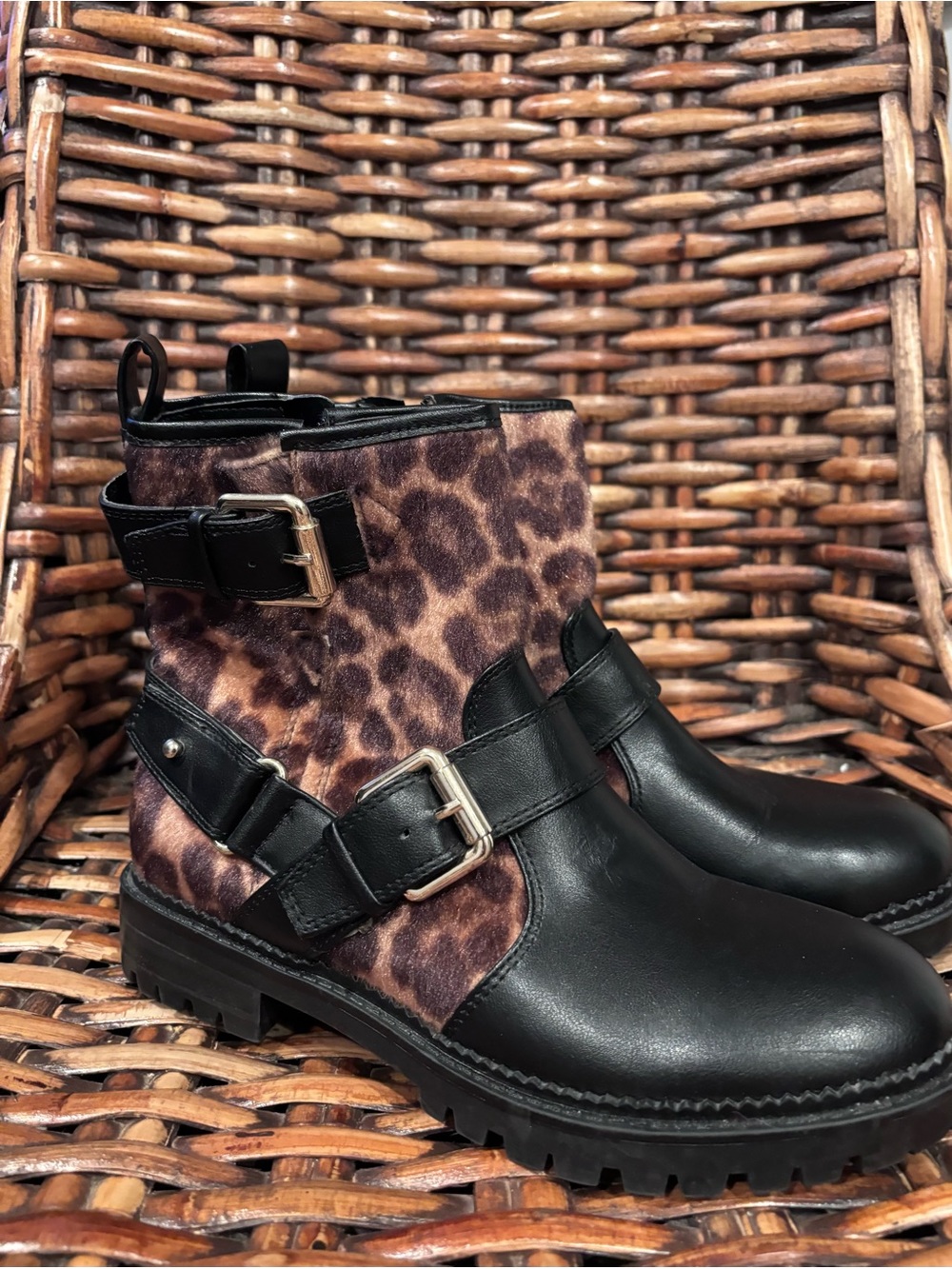 Nine West Black and Brown Leopard Print Moto Boots in size 7. Great condition!